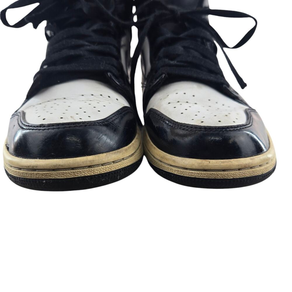Nike Air Jordan 1 Mid Sneakers Mens 8 Black White‎ Retro Streetwear Athletic - Picture 3 of 12